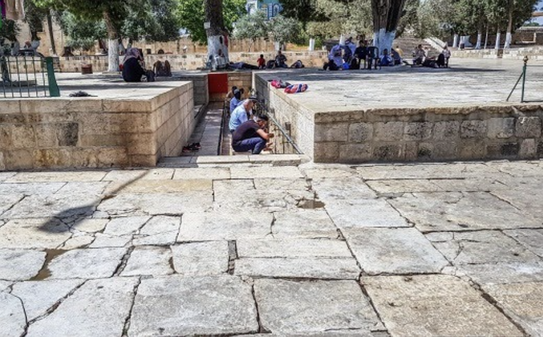 سبيل المصطبة المزدوجة