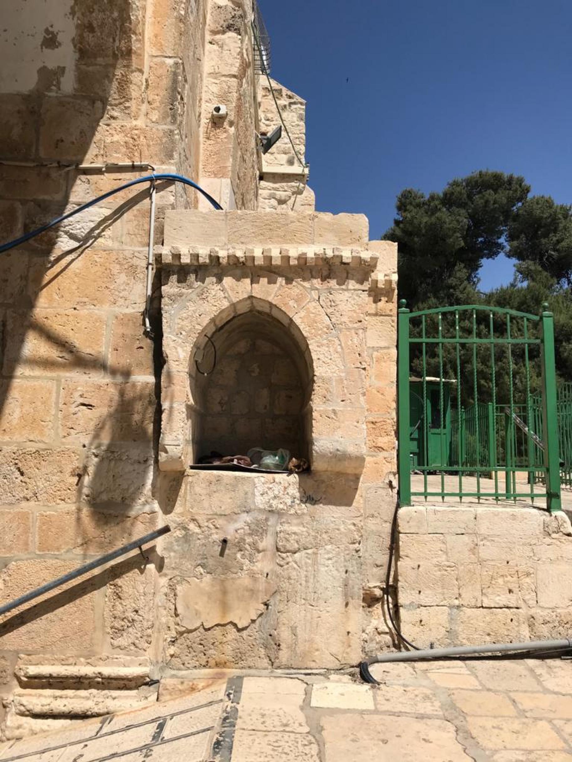 سبيل باب حطة