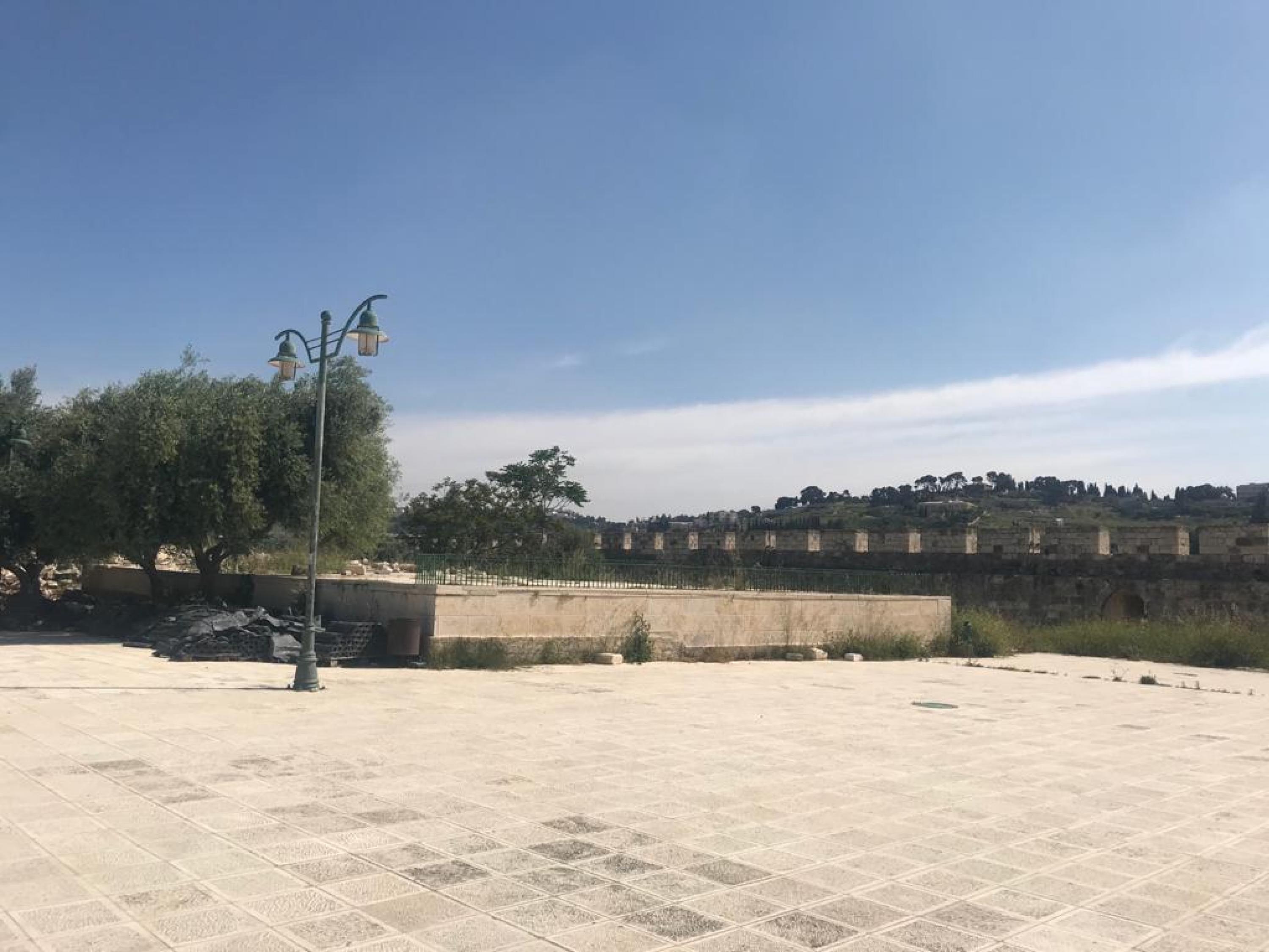 مصطبة الساحة الشرقية